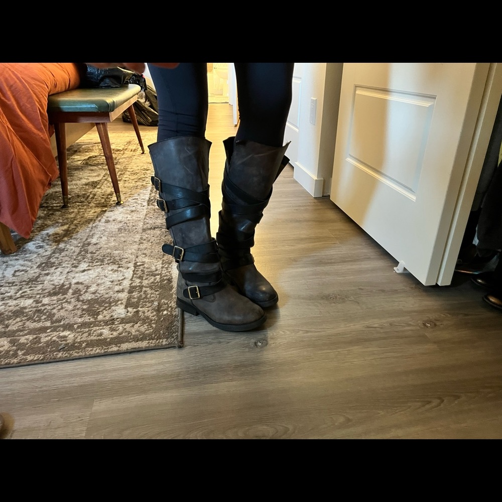 Steve Madden leather strappy slouchy boots